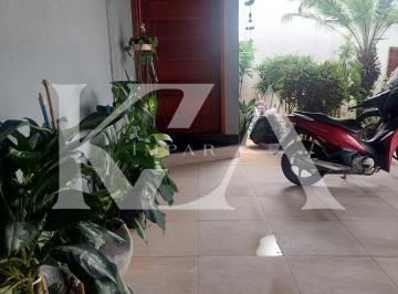 Casa · 250m² · 3 Quartos · 2 Vagas · Casa para venda em Residencial Girassol de 250.00m² com 3 Quartos, 1 Suite e 2 Garagens