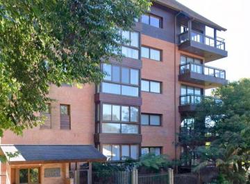 Apartamento de 5 quartos, Gramado · Cobertura desocupada 255 m² 5 quartos Centro Gramado