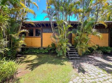 Casa · 199m² · 4 Quartos · 4 Vagas · Villa Guimaro - Uma Casa Rústica, Acolhedora e Fora do Comum no Jardim Acapulco