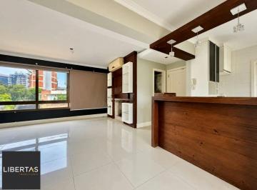 Apartamento · 95m² · 3 Quartos · 2 Vagas · Apartamento de 95m quadrados, para alugar no bairro Petrópolis!