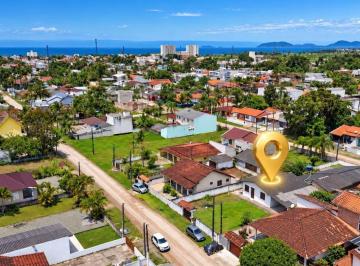 Casa · 116m² · 3 Quartos · 5 Vagas · Casa em alvenaria, 116m² e um terreno com 375m² no Balneário Paese em Itapoá SC!