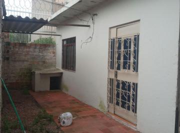 Casa de 2 quartos, Porto Alegre · casa de 2 quartos com garagem e quintaI em Ipanema