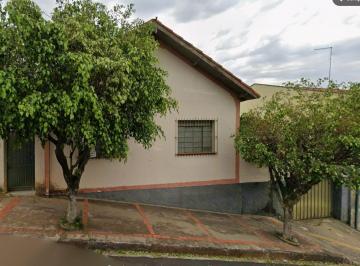 Casa de 2 quartos, Botucatu · Imóvel no Centro de Botucatu