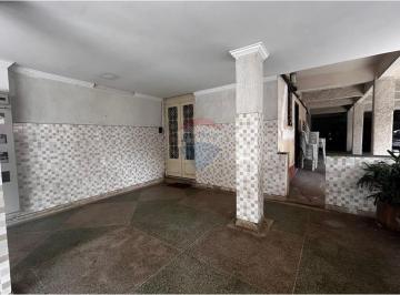 Apartamento · 84m² · 3 Quartos · Apartamento com 3 quartos  à venda em Vista Alegre.