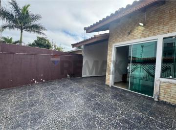 Casa · 151m² · 4 Quartos · 2 Vagas · Casa á Venda em Peruíbe!