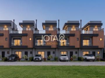 Casa · 141m² · 3 Quartos · 2 Vagas · SOBRADO EM CONDOMINIO FECHADO DO NO ÁGUA VERDE