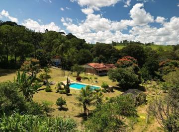 Rural · 200m² · 2 Quartos · 2 Vagas · Chácara à Venda em Socorro/SP com Piscina, Pomar Formado e Campo de Futebol – 6.699 m²