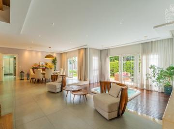 Casa · 600m² · 4 Quartos · 6 Vagas · Casa, 04 Suítes, 06 Vagas, Jacuzzi, Bairro Alto, Curitiba