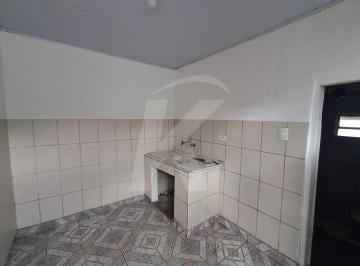 Casa · 30m² · 1 Quarto · Casa com 1 quarto, cozinha e banheiro.