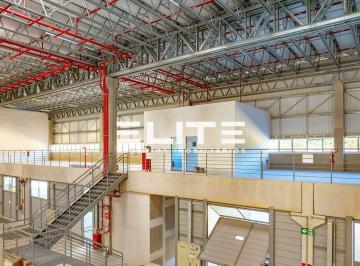 Comercial · 5033m² · 3 Vagas · Galpão de 5.032,53m² para locação em São Bernado do Campo.