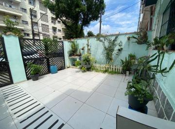 Casa · 187m² · 2 Quartos · 1 Vaga · Sobrado Geminado, 2 Dormitórios, Quintal, Jardim e Garagem no Campo Grande – Santos/SP