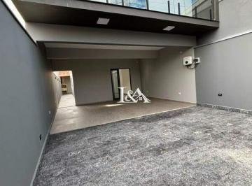 Casa · 159m² · 3 Quartos · 4 Vagas · Casa residencial à venda no Jardim Karolyne, Votorantim, com 3 quartos e 4 vagas