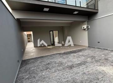Casa · 159m² · 3 Quartos · 4 Vagas · Casa residencial à venda no Jardim Karolyne, Votorantim, com 3 quartos e 4 vagas