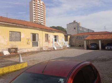 Casa · 295m² · Casa à Venda no Centro de Sorocaba com 814 m² de Terreno