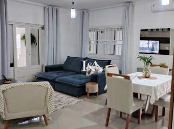 Casa · 170m² · 3 Quartos · 2 Vagas · Casa residencial à venda no Bairro Marmeleiro, em Mairinque/SP