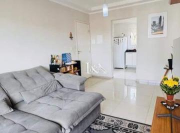 Apartamento · 63m² · 2 Quartos · 2 Vagas · Apartamento à venda no Residencial Fosciana, Vila Lucy, Sorocaba – 2 quartos, suíte e 2 vagas cobert