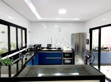 Casa · 122m² · 2 Quartos · 2 Vagas · Casa em condomínio à venda no Villagio Ipanema I, em Sorocaba