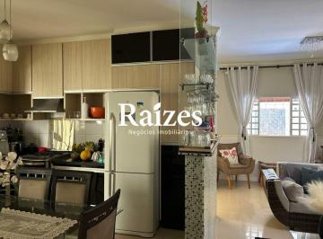 Casa · 187m² · 4 Quartos · 3 Vagas · Casa com 4 quartos e varanda gourmet no Alto Umuarama