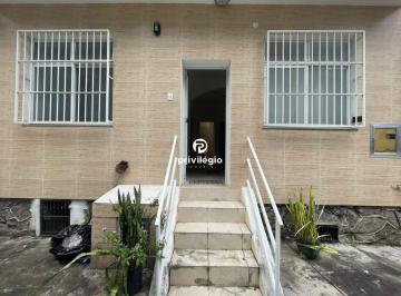 Casa · 54m² · 4 Quartos · 1 Vaga · Casa Duplex Reformada com 4 Quartos, Suítes, Churrasqueira e Vaga – Praça da Bandeira
