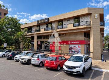 Comercial · 35m² · Loja Térrea, Reformada, em Localização Top! Ed. Bemvira Shopping, CLN 311 Bloco E, Asa Norte