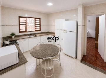Casa · 171m² · 2 Quartos · 2 Vagas · Casa - Jardim São Marcos - Valinhos/SP