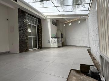 Casa · 200m² · 3 Quartos · Casa à venda - no Vila Cordeiro