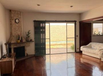 Casa · 385m² · 3 Quartos · Casa à venda - no Veleiros