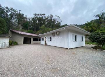 Casa · 195m² · 3 Quartos · 2 Vagas · CHÁCARA À VENDA - SANTO AMARO DA IMPERATRIZ/SC