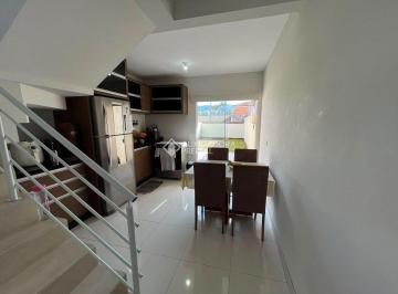 Casa · 72m² · 2 Quartos · 4 Vagas · Sobrado 2 quartos com 4 vagas e terreno de 195 m² em Forquilhas, São José