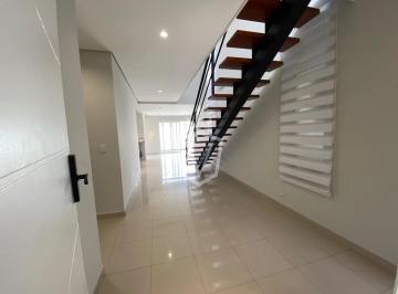 Casa · 300m² · 4 Quartos · 2 Vagas · Casa para locação em Condomínio Bosque dos Jatobás em Jundiaí/SP.