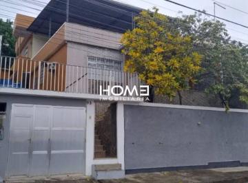 a8e77221f60188250c04712f5e280b4d8ceba920 · Casarão de 2 Andares + Terraço no Coração de São Gonçalo – Oportunidade Única para Morar ou Investir
