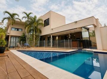Casa · 568m² · 4 Quartos · 4 Vagas · Sobrado 4 suítes
