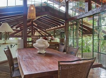 eddc16c17d92605e9beb0474f12a7aadadfcfb1d · Casa com 3 dormitórios para alugar, 550 m² por R$ 45.000,00/mês - São Pedro - Guarujá/SP