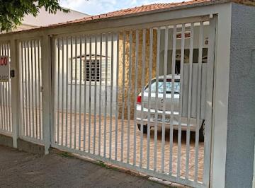 Casa · 180m² · 3 Quartos · 2 Vagas · Casa com 03 dorm com edícula , excelente p renda