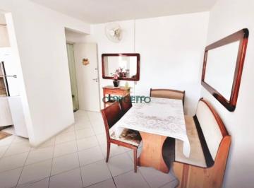 Apartamento · 70m² · 2 Quartos · 1 Vaga · Apartamento em Barreiros, São José/SC de 70m² 2 quartos à venda por R$ 550.000,00