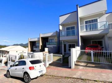 Casa · 92m² · 3 Quartos · 2 Vagas · Casa em Sertão Do Maruim, São José/SC de 92m² 3 quartos para locação R$ 4.300,00/mes