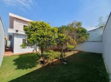 Casa · 260m² · 3 Quartos · 4 Vagas · Casa para alugar em Desmembramento Furno de 260.00m² com 3 Quartos e 4 Garagens