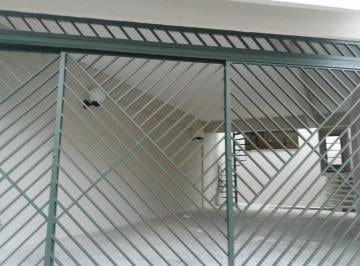 4bf432e2-97fe-4eaa-aef2-e999235703fb · Casa para venda em Vila Liviero com 4 quartos, sendo 1 suíte, 217m²