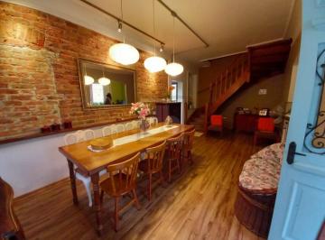 Casa · 109m² · 3 Quartos · Casa de vila, ótima localização! Tijuca.