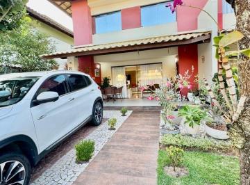 Casa de 3 quartos, Salvador · Casa a venda em Stella Maris com 3 quartos piscina e area gourmet
