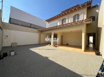 Photo 1 · Casa com 5 quartos sendo 1 suíte disponível para venda no bairro Novo Mundo em U