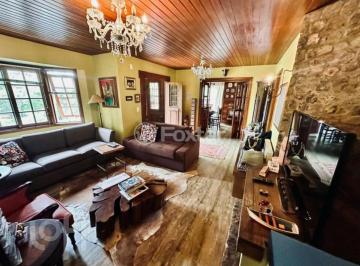 b20b5b11 · Casa em Condomínio, 3 dormitórios, 321.75 m², em Santa Terezinha
