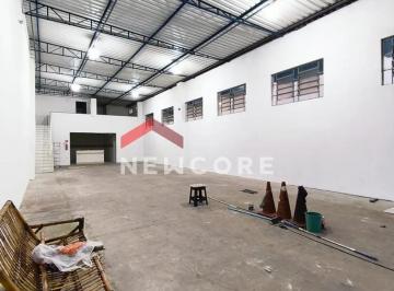 Comercial · 250m² · 4 Vagas · Galpão em Rua Adelino Martins - Tulipas - Jundiaí/SP