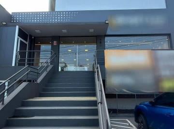 Comercial · 600m² · 19 Vagas · Loja na Rodovia Raposo Tavares, 700 • 600 m²