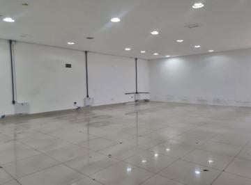 Comercial · 180m² · Sobreloja na Praça Santa Therezinha, 81 - 1° andar • 180 m²