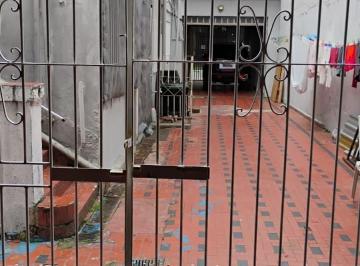 Comercial · 120m² · Loja na Rua Siqueira Bueno, 331 • 120 m²