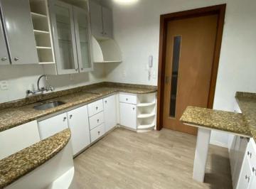 Apartamento de 3 quartos, Joinville · Lindo Apartamento de 3 quartos no Centro