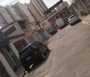 Casa · 30m² · 1 Quarto · CASA EM VILA NO BAIRRO SANTA TEREZINHA !!!