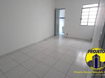 Casa · 35m² · 1 Quarto · CASA PRÓXIMA AO COLÉGIO VIP !!!
