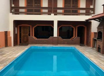 Casa · 200m² · 4 Quartos · 2 Vagas · SOBRADO COM ÓTIMA LOCALIZAÇÃO!!!